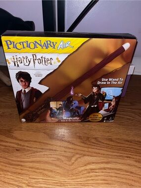 Warner Bros. Harry Potter Pictionary Air Wand - Brown & White